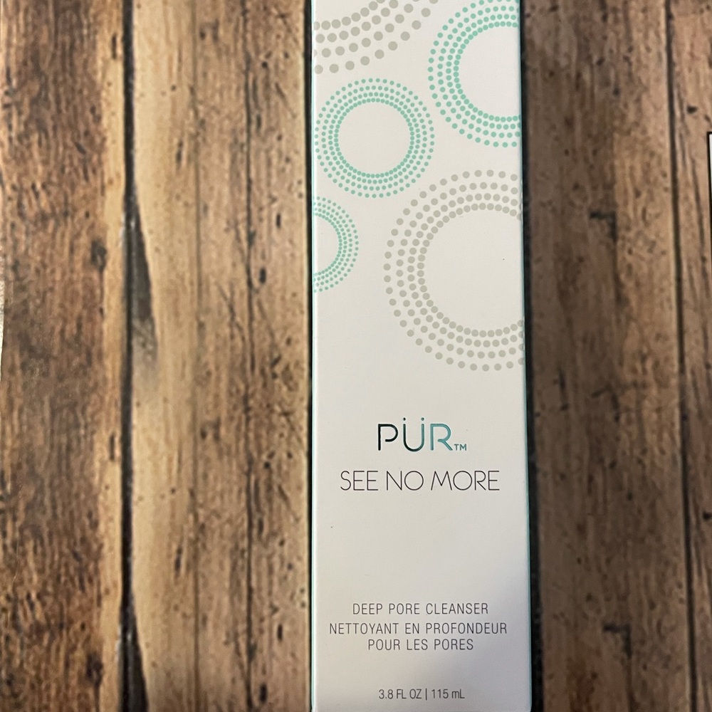 PUR Deep Pore Cleanser